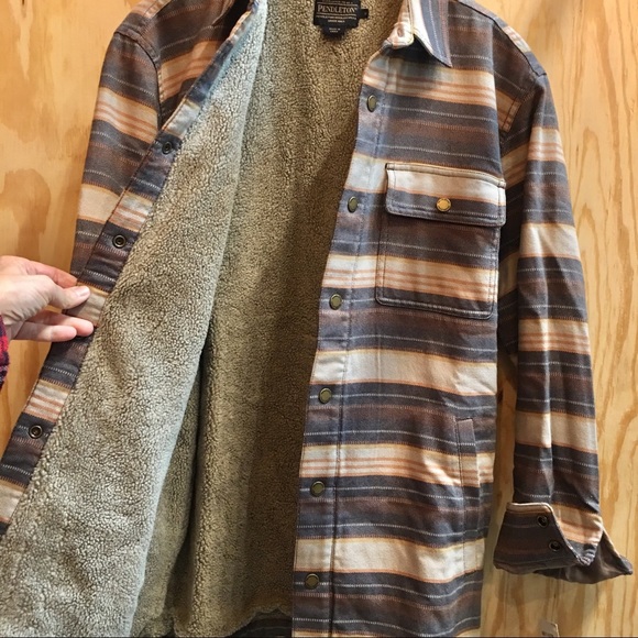NWT • Pendleton striped fleece lined shirt jacket - Picture 2 of 8